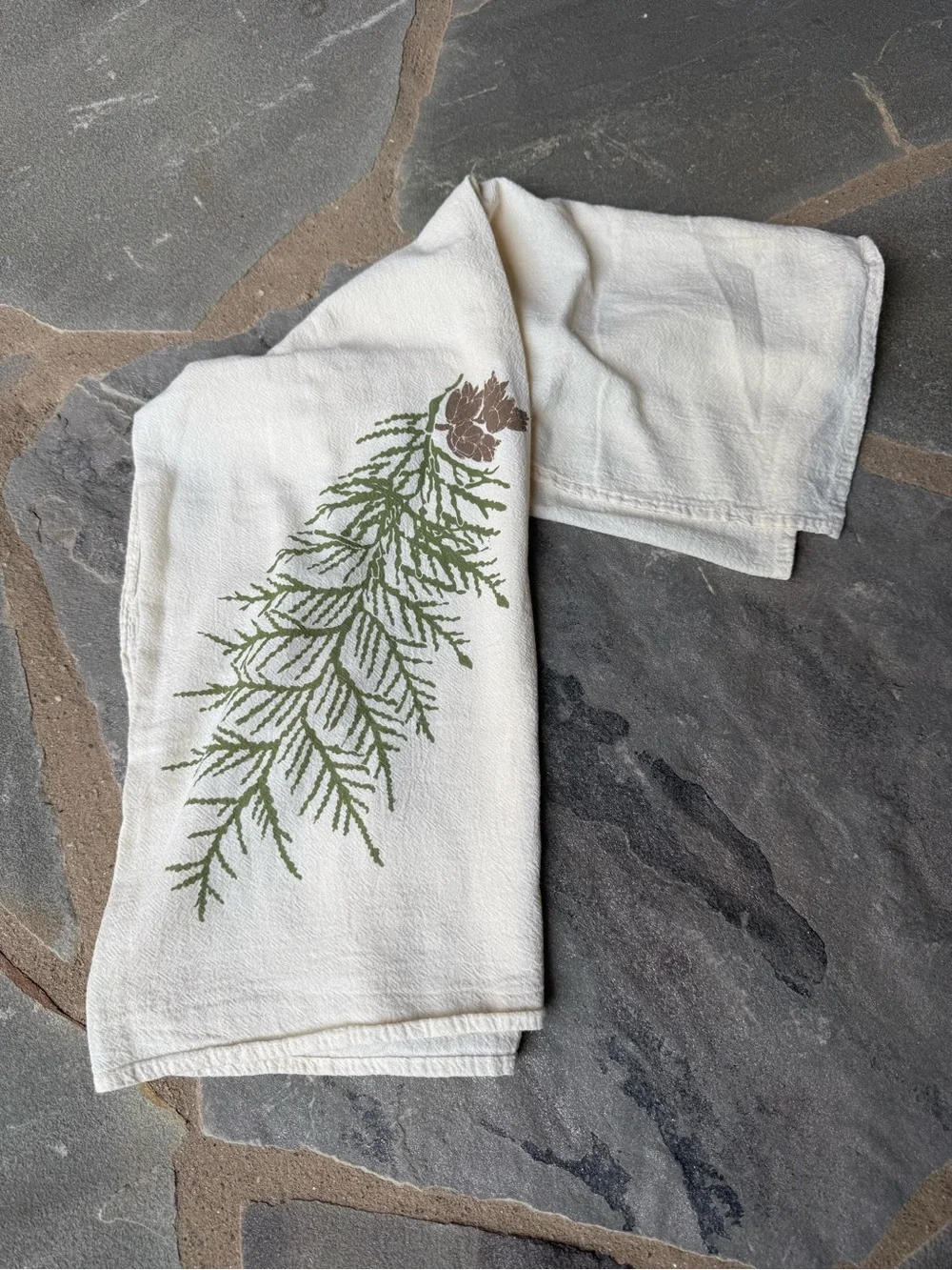 New🌟Terrain-Cedar  Branch Hand Towel